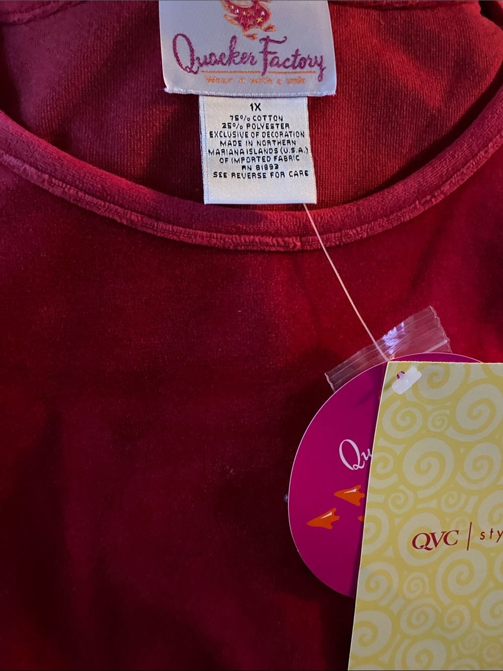 Quacker Factory Red velvet tank with rhinestones Size 1X NWT